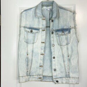 ZARA Light blue distressed denim sleeveless button up vest front pockets 13/14